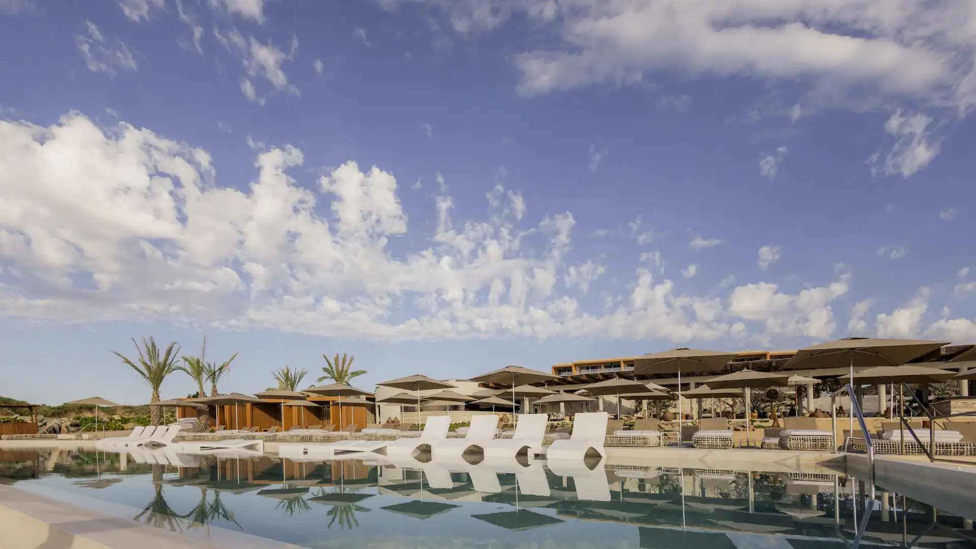 Sophisticated architectural exterior facade of the premier 5-star Park Hyatt Cabo del Sol luxury resort and residences.