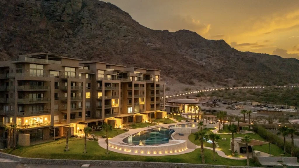 benefits of retiring in Loreto Baja Sur