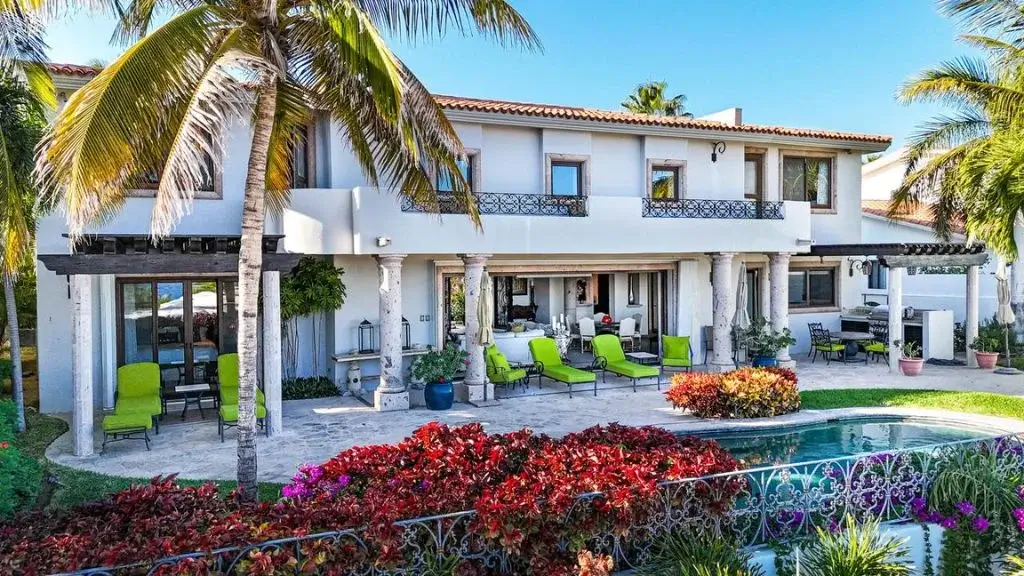 Dónde comprar casa en zonas LGBT-friendly 